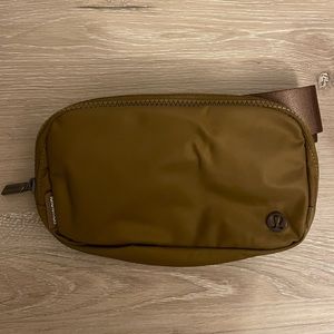 Lululemon Belt Bag NWT